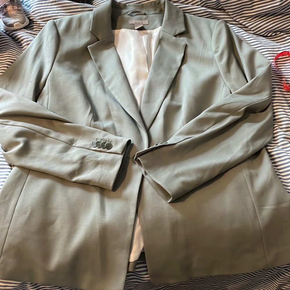 Lined single button blazer
